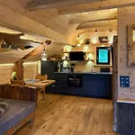 Bergromantik Charisma Mit Eigener Sauna, Whirlpool Und Bergblick *